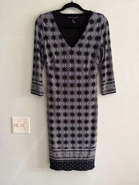 White House black market 3/4 sleeve dress XS NWOT
